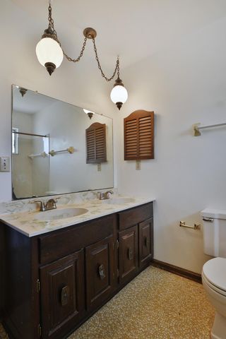 1533 Francisco Road, Columbus, OH 43220