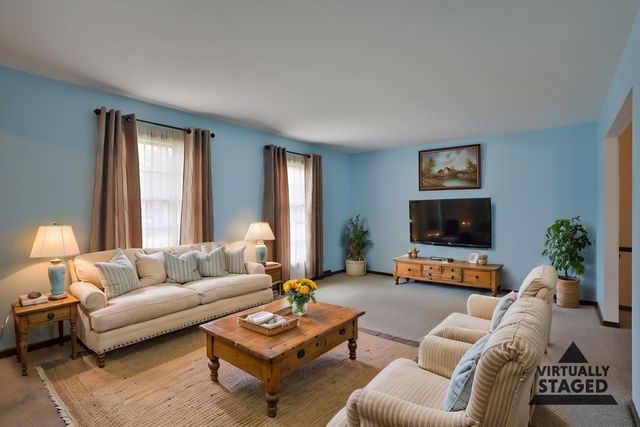 1533 Francisco Road, Columbus, OH 43220
