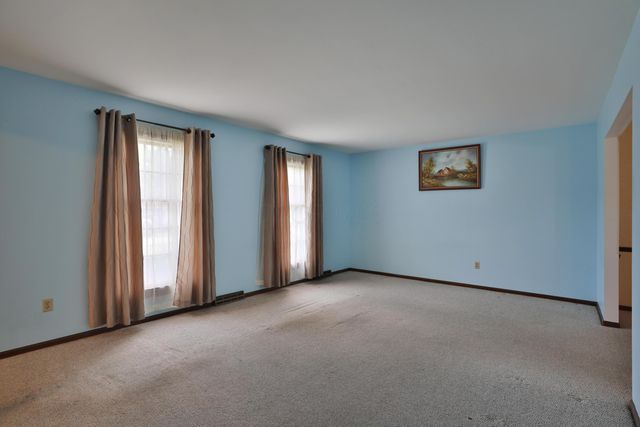 1533 Francisco Road, Columbus, OH 43220