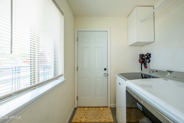 11221 N 31ST Place, Phoenix, AZ 85028