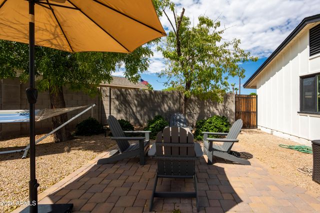 11221 N 31ST Place, Phoenix, AZ 85028