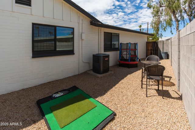 11221 N 31ST Place, Phoenix, AZ 85028