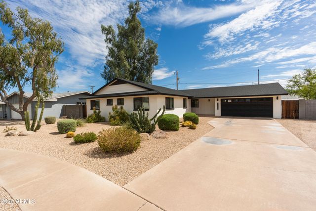 11221 N 31ST Place, Phoenix, AZ 85028