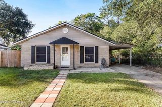307 Hilltop Circle, Lafayette, LA 70501
