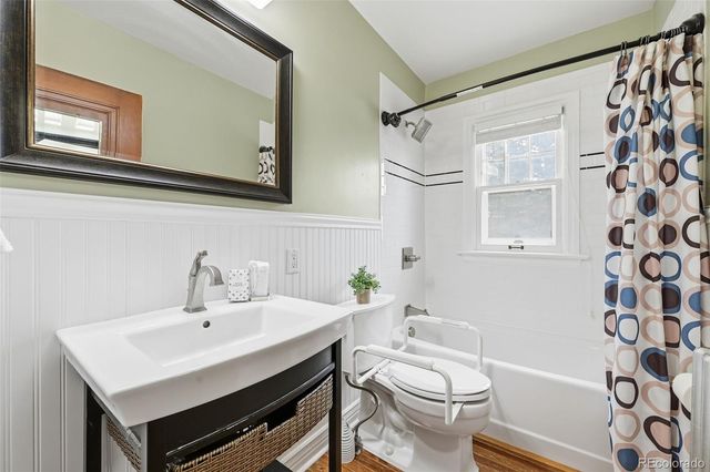 2002 W Ridge Road, Littleton, CO 80120