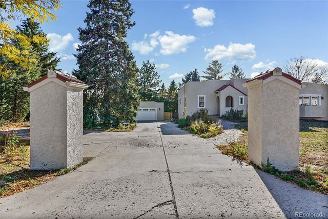 2002 W Ridge Road, Littleton, CO 80120