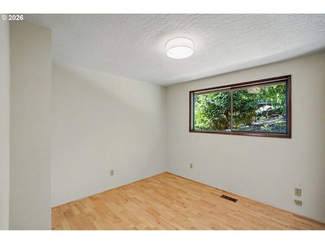4405 Nw QUEENS Ave, Corvallis, OR 97330