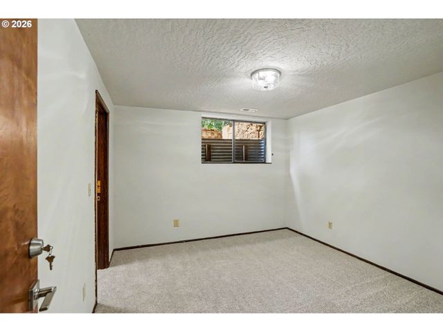4405 Nw QUEENS Ave, Corvallis, OR 97330