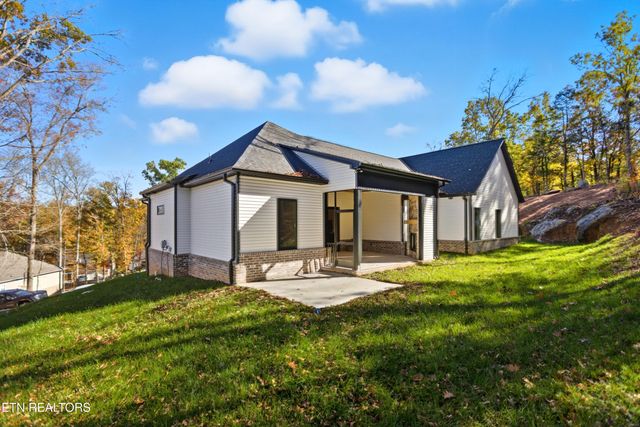 121 Nuhya Way, Loudon, TN 37774