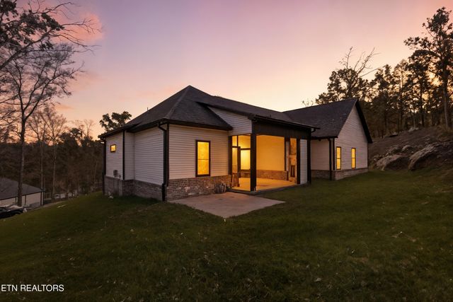 121 Nuhya Way, Loudon, TN 37774