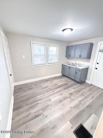 123 S 46th St, Louisville, KY 40212