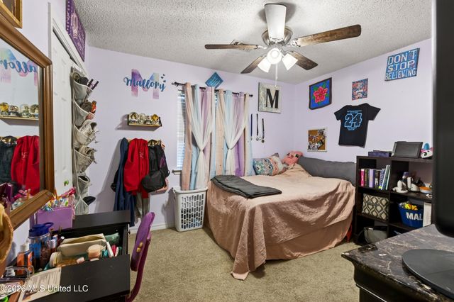 952 Kalikimaka Place, Diamondhead, MS 39525