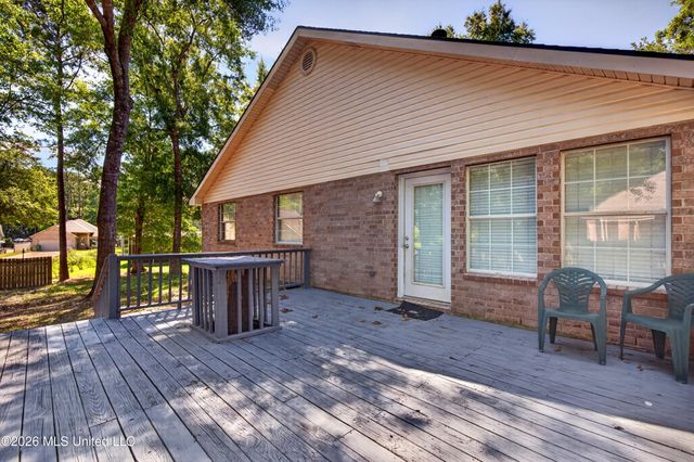 952 Kalikimaka Place, Diamondhead, MS 39525