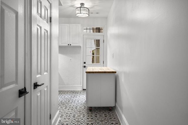 76 O ST NW, Washington, DC 20001