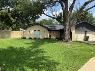 2521 Westchester Drive, Arlington, TX 76015