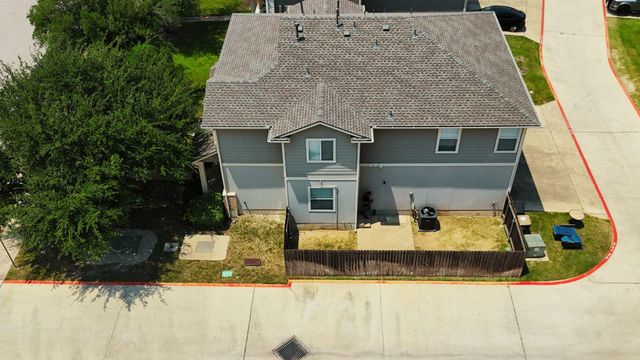 809 Sebastian BND B, Pflugerville, TX 78660