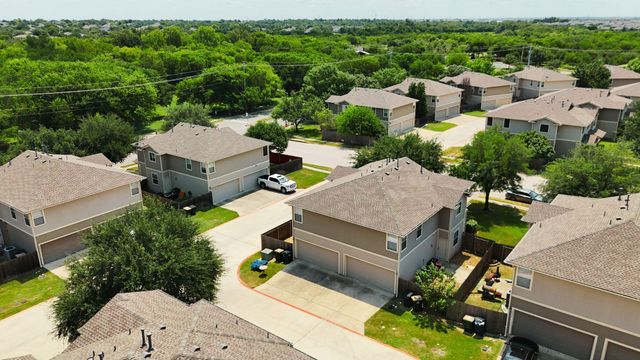 809 Sebastian BND B, Pflugerville, TX 78660