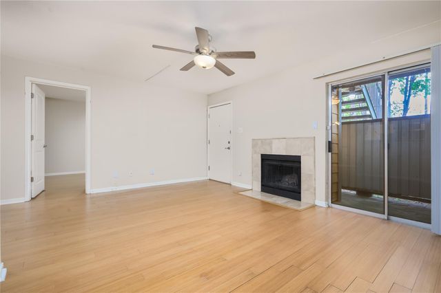 3204 Menchaca RD 105, Austin, TX 78704