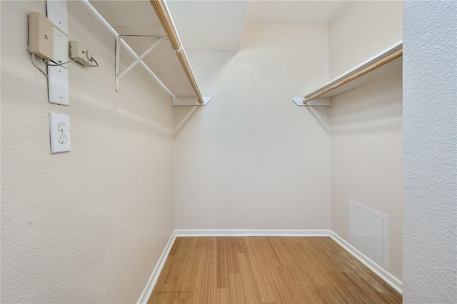 3204 Menchaca RD 105, Austin, TX 78704
