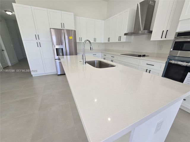 19534 SW 324 St, Homestead, FL 33030