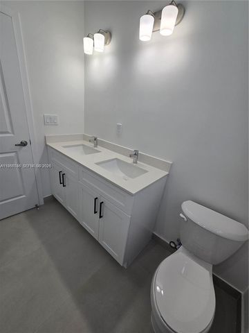 19534 SW 324 St, Homestead, FL 33030