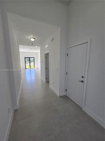 19534 SW 324 St, Homestead, FL 33030