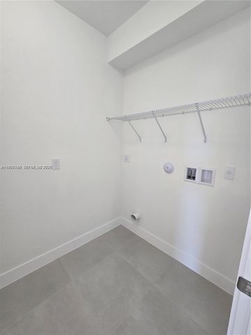 19534 SW 324 St, Homestead, FL 33030