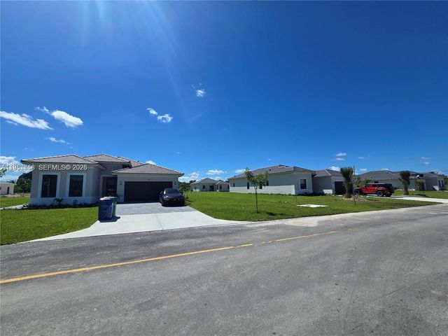 19534 SW 324 St, Homestead, FL 33030