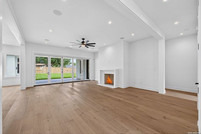 255 CLAYWELL DR, Alamo Heights, TX 78209