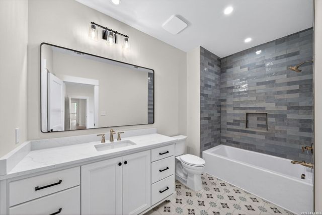 255 CLAYWELL DR, Alamo Heights, TX 78209
