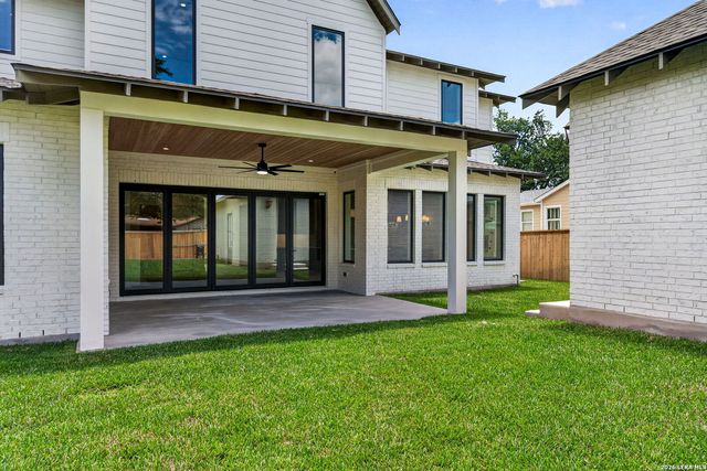 255 CLAYWELL DR, Alamo Heights, TX 78209
