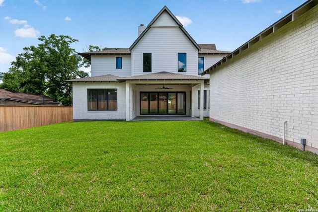 255 CLAYWELL DR, Alamo Heights, TX 78209