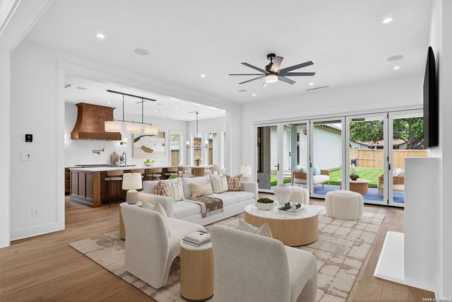 255 CLAYWELL DR, Alamo Heights, TX 78209