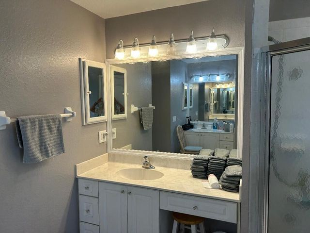 2301 SE Mariola Avenue SE, Port St. Lucie, Port St Lucie, FL 34952
