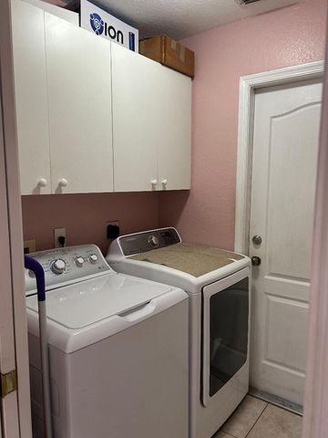 2301 SE Mariola Avenue SE, Port St. Lucie, Port St Lucie, FL 34952