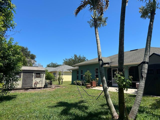 2301 SE Mariola Avenue SE, Port St. Lucie, Port St Lucie, FL 34952