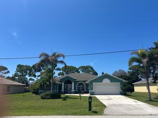 2301 SE Mariola Avenue SE, Port St. Lucie, Port St Lucie, FL 34952