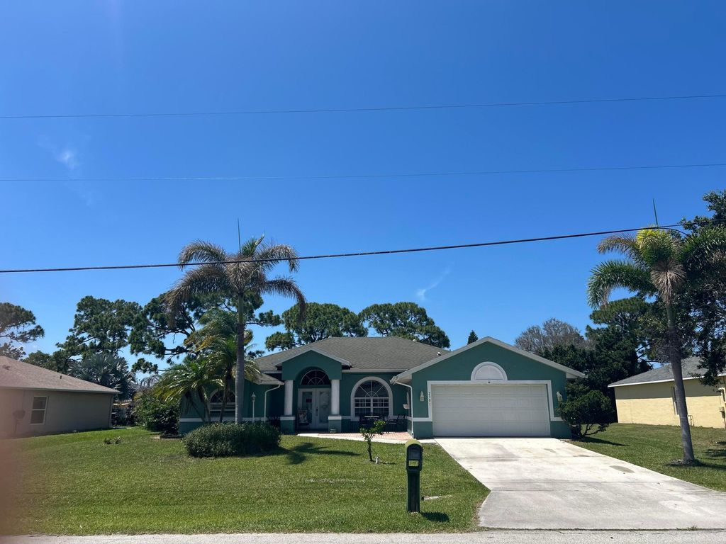 2301 SE Mariola Avenue SE, Port St. Lucie, Port St Lucie, FL 34952