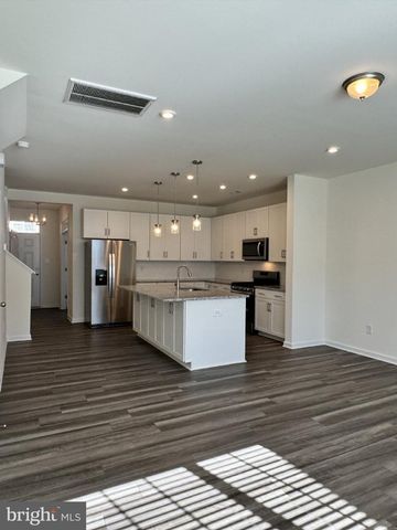 6130 BELAY DR, Richmond, VA 23234