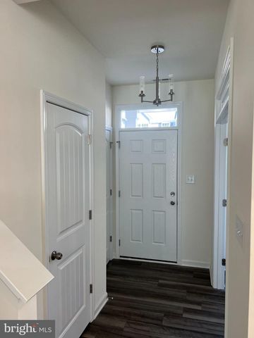 6130 BELAY DR, Richmond, VA 23234