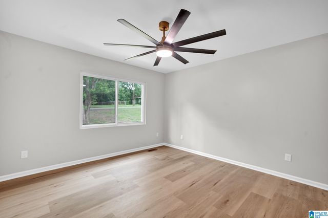 429 4TH AVENUE, Pleasant Grove, AL 35127