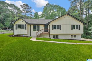 429 4TH AVENUE, Pleasant Grove, AL 35127