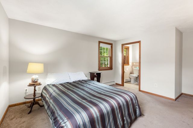 4 West St, Wakefield, MA 01880