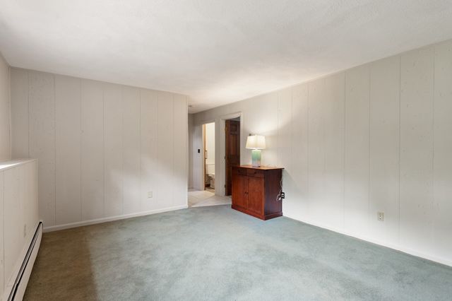 4 West St, Wakefield, MA 01880