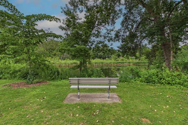 1000 41st Avenue NE 211, Columbia Heights, MN 55421