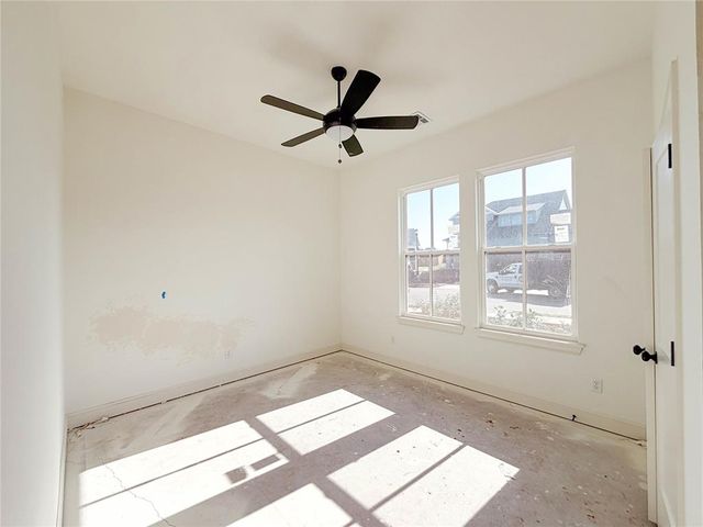 1925 Parkwood Avenue, Edmond, OK 73034