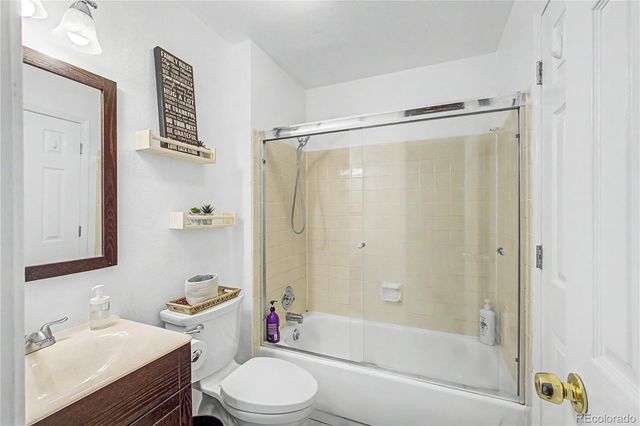 868 S Reed Court A, Lakewood, CO 80226