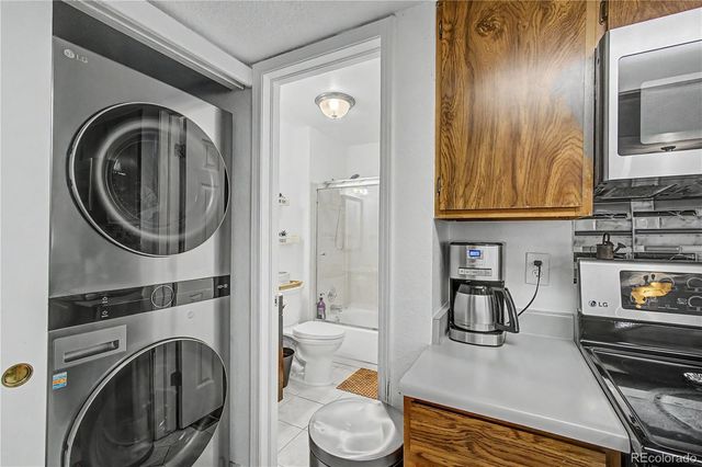 868 S Reed Court A, Lakewood, CO 80226