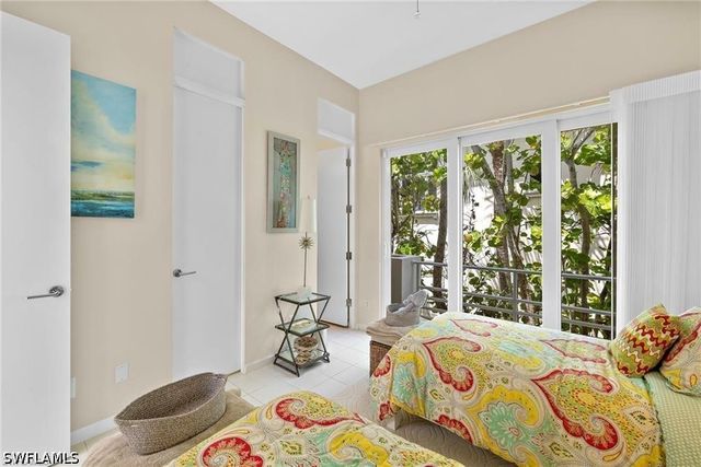 3860 Gordon DR, Naples, FL 34102