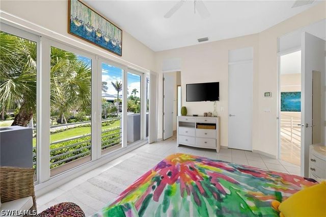 3860 Gordon DR, Naples, FL 34102